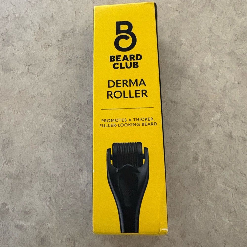 Black and Yellow Grooming Tool Derma Roller